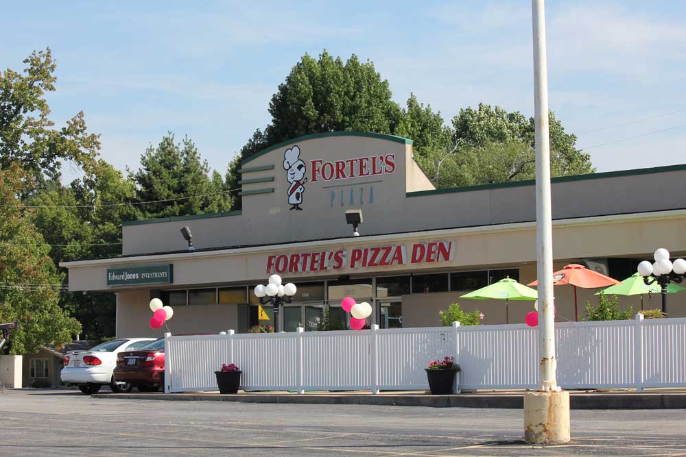 Affton Fortel's Pizza Den, St Louis